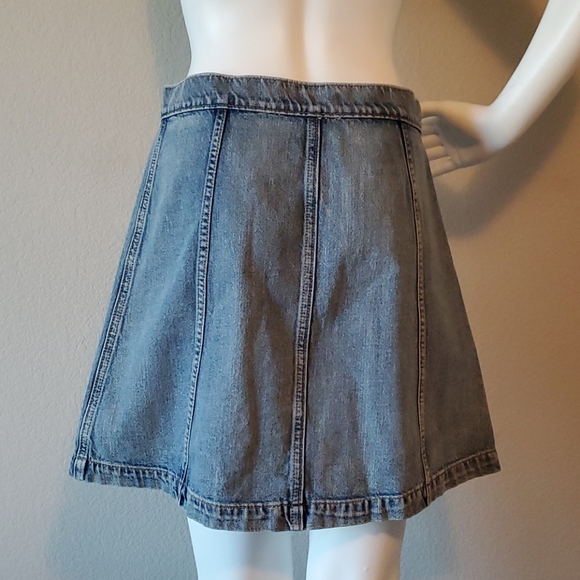 express skirts hours